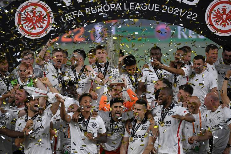 爱游戏官方-德甲战术变革，球员讲述赛后感受