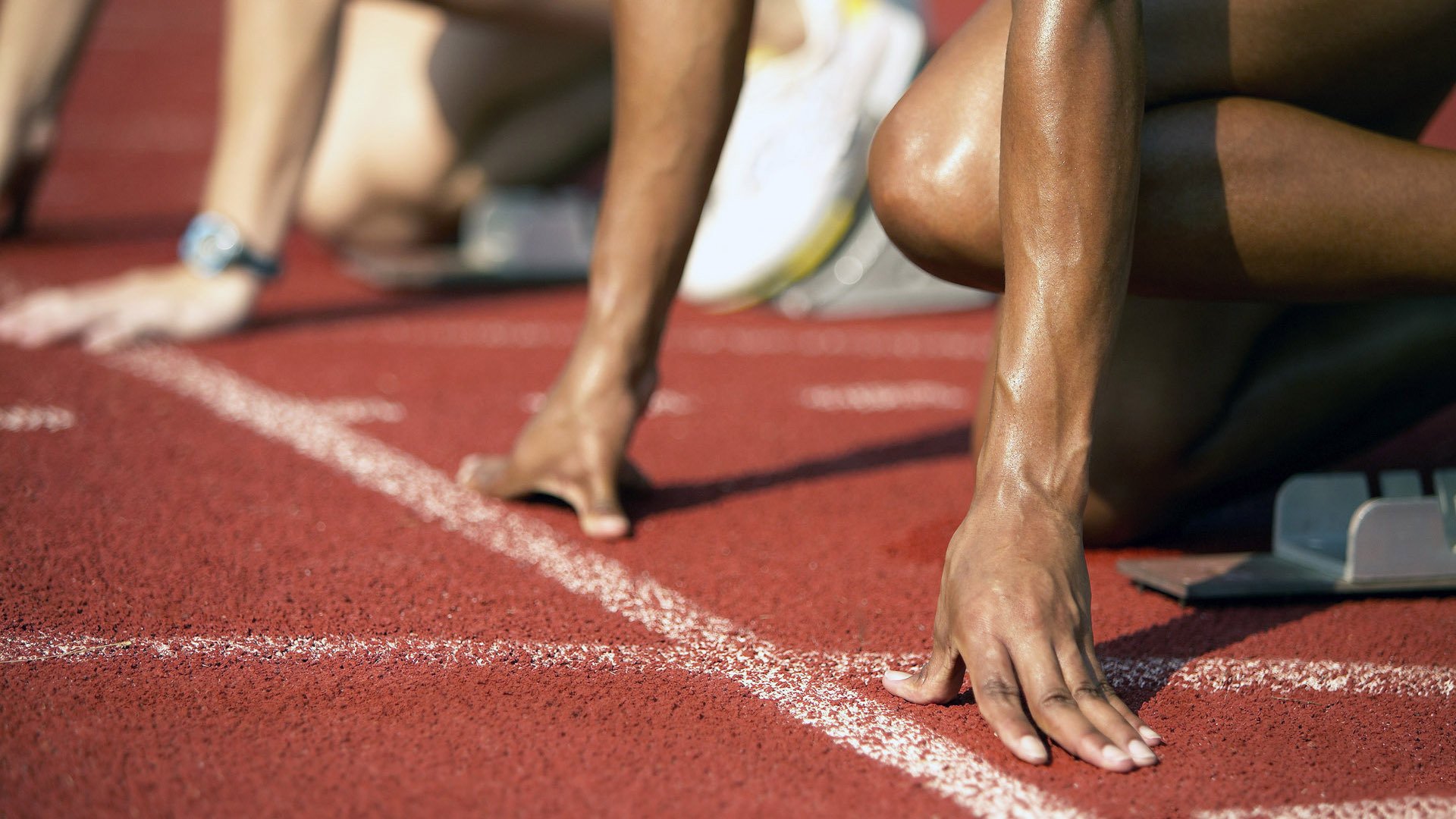 爱游戏登录入口-_新技术亮相：无人机全景直播高效呈现比赛_，无人机拍摄直播